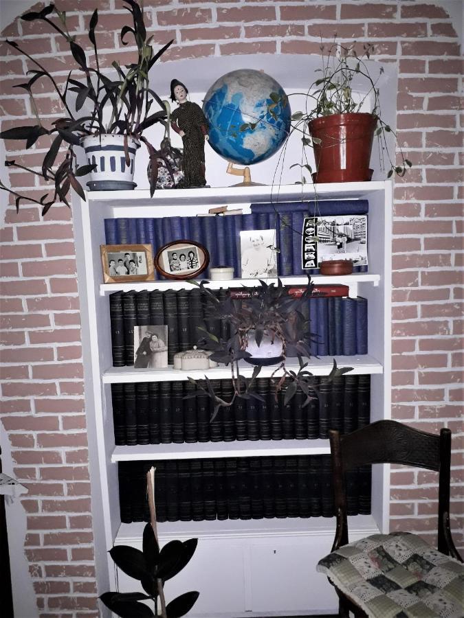 Guest House Meri Poppins Dedoplis Tskaro 외부 사진
