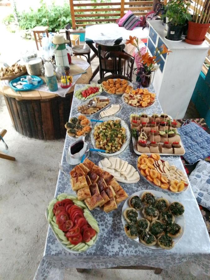 Guest House Meri Poppins Dedoplis Tskaro 외부 사진